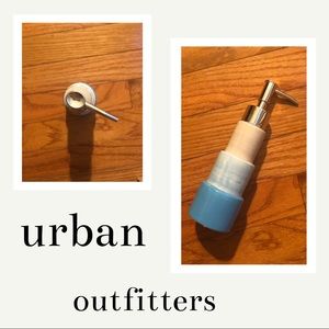 UO gradient blue colorblocked soap pump